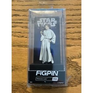 Star Wars FiGPiN Princess Leia 700 A New Hope Enamel Pin Collectible New